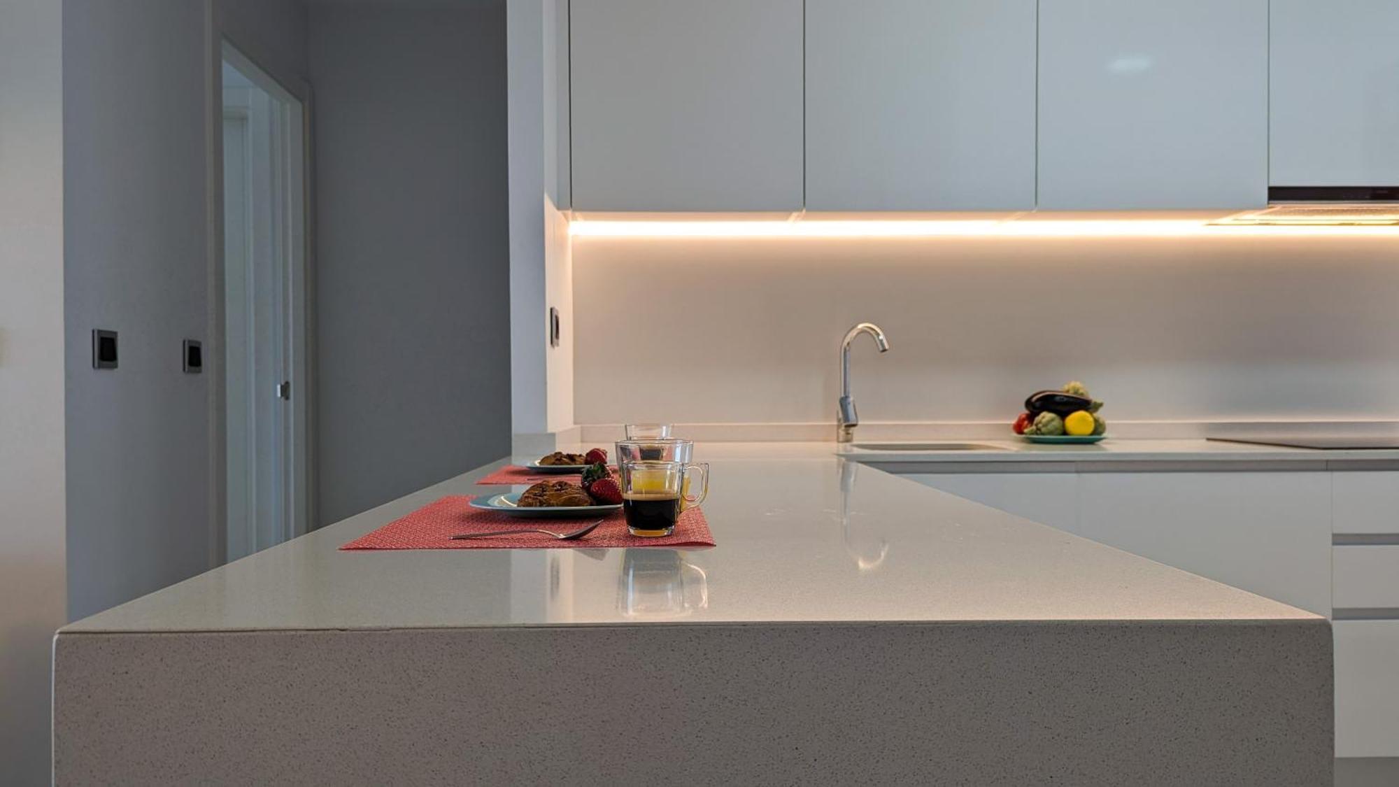 Sunset Waves Magic Apartments Benidorm Luaran gambar