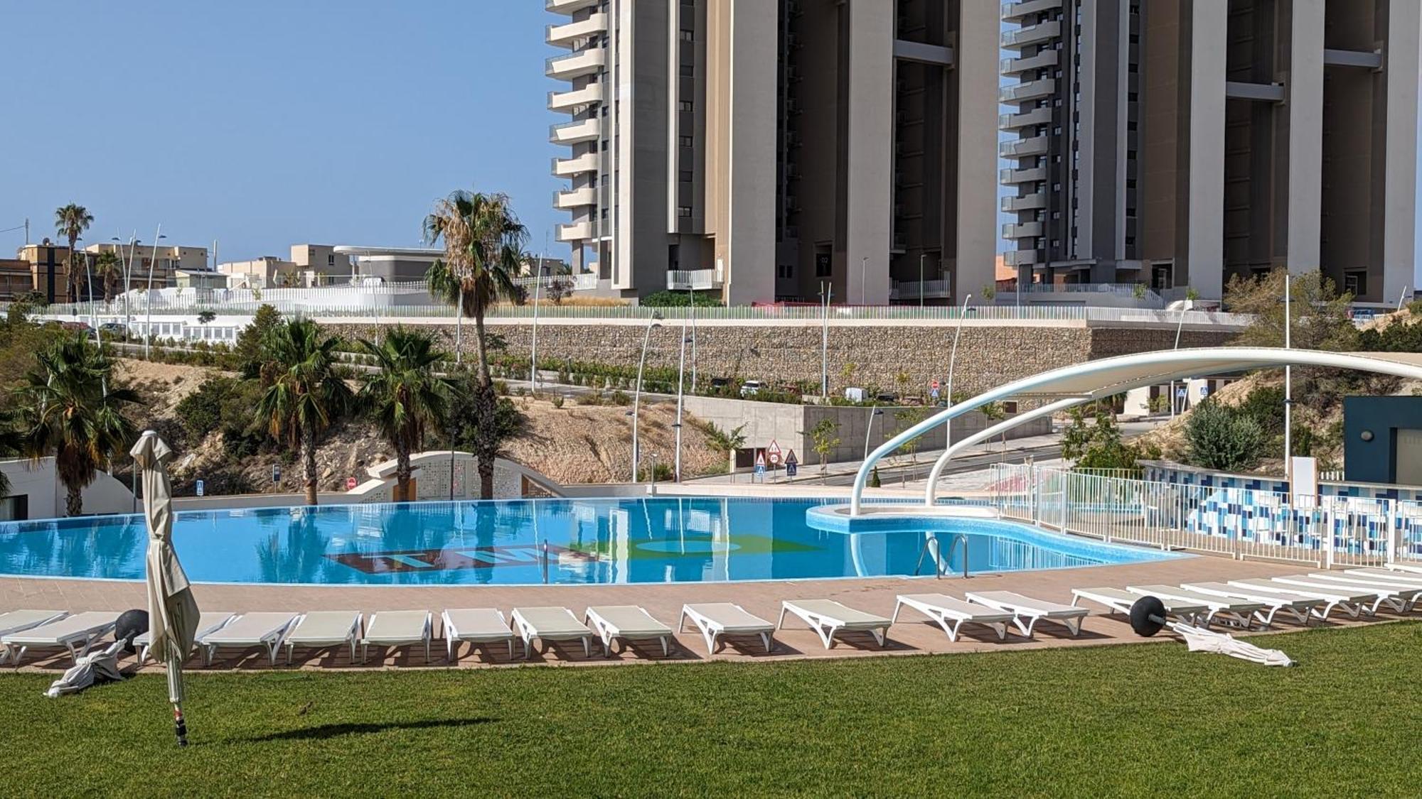 Sunset Waves Magic Apartments Benidorm Luaran gambar