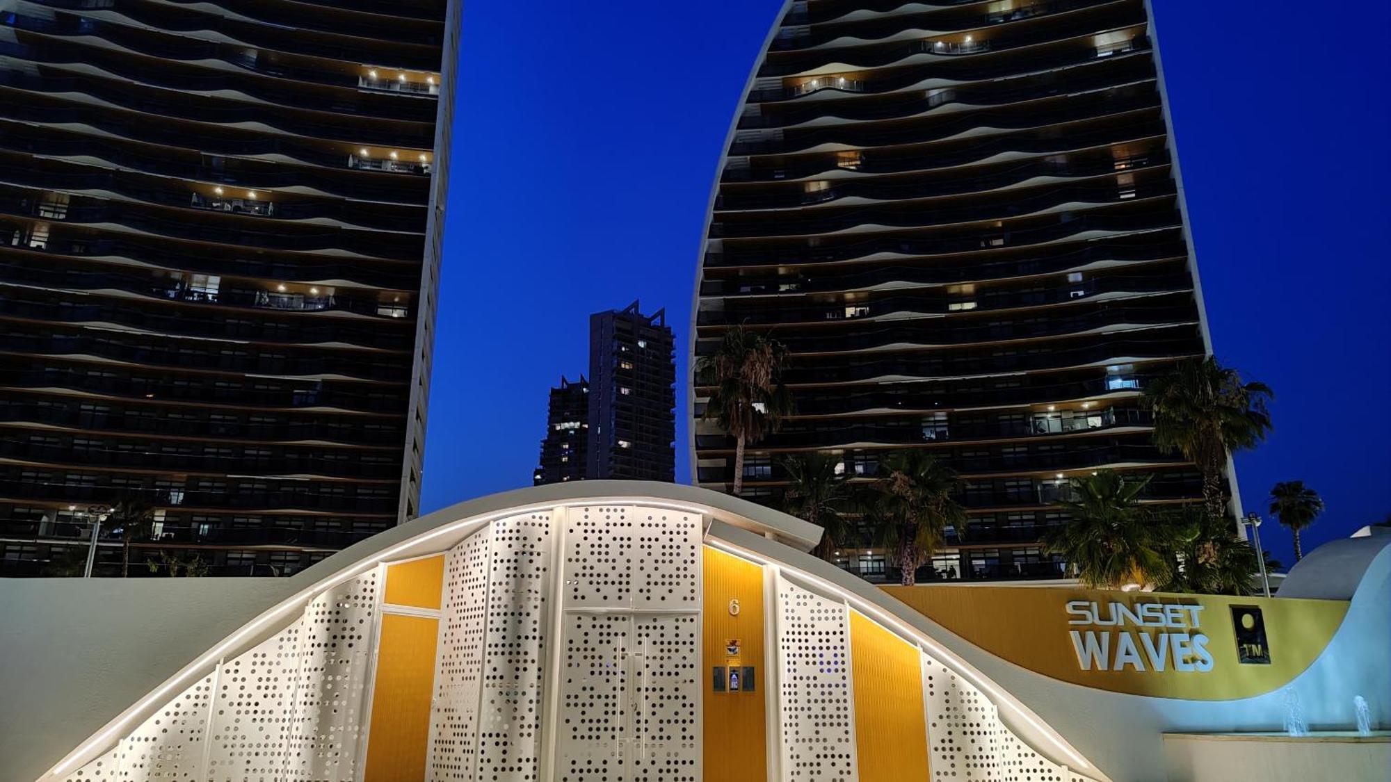 Sunset Waves Magic Apartments Benidorm Luaran gambar