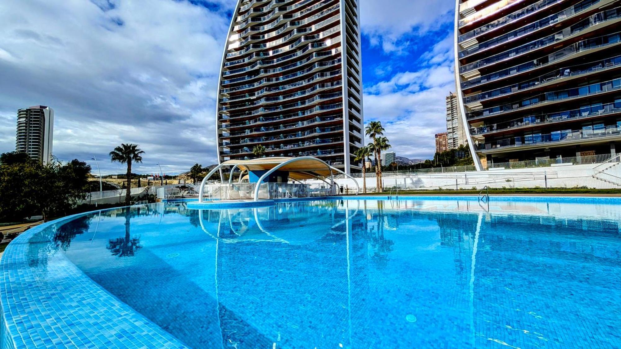Sunset Waves Magic Apartments Benidorm Luaran gambar